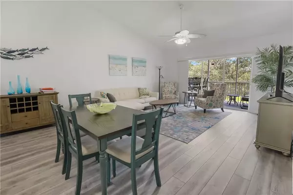Vero Beach, FL 32962,295 Grand Royale CIR #202
