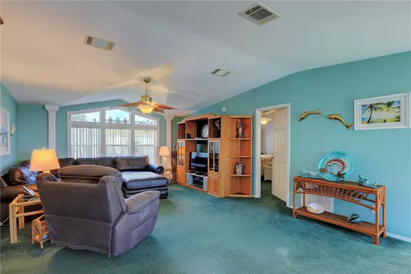 Sebastian, FL 32976,823 Tamarind CIR