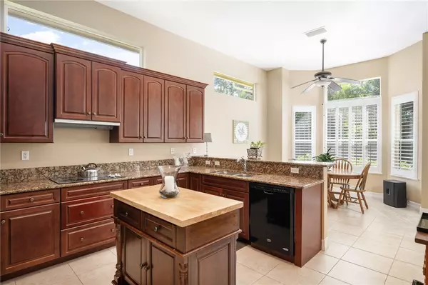 Vero Beach, FL 32967,1161 River Wind CIR