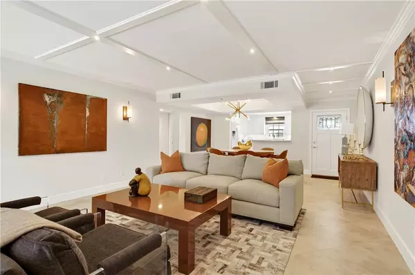 2743 Ocean DR #50E, Vero Beach, FL 32963