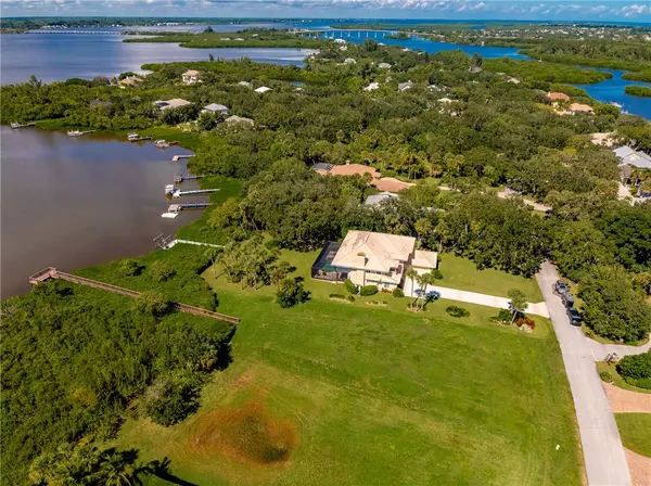 Vero Beach, FL 32963,8615 Seacrest DR