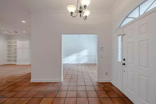 Vero Beach, FL 32968,425 32nd AVE SW