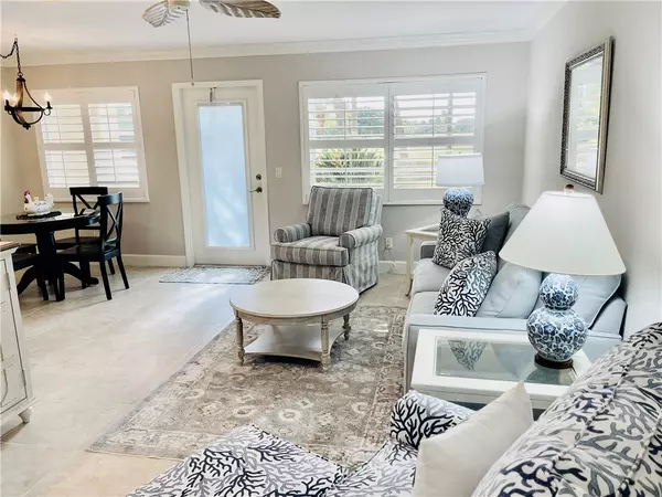 Vero Beach, FL 32962,29 Vista Gardens TRL #105