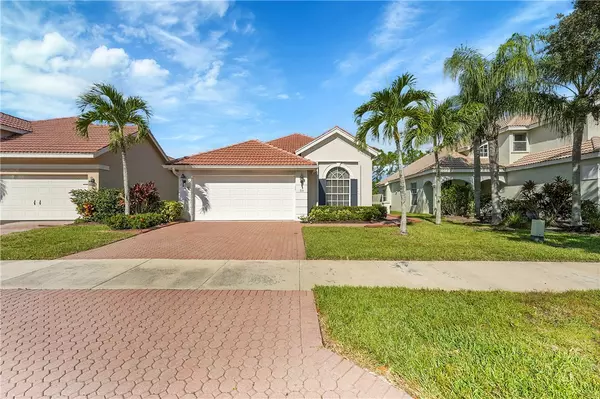 715 Munjack CIR, Port St Lucie, FL 34986