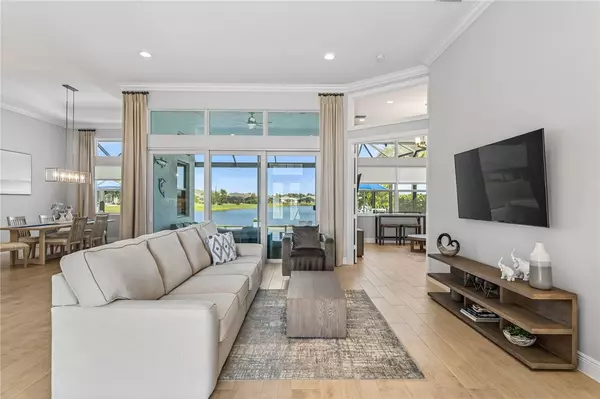 Vero Beach, FL 32967,5664 Bent Pine SQ