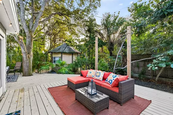 Vero Beach, FL 32967,8325 100th AVE