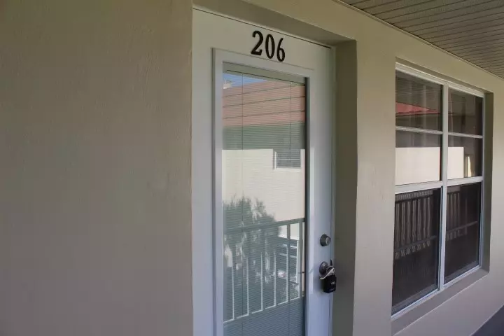 11 Vista Palm LN #206, Vero Beach, FL 32962