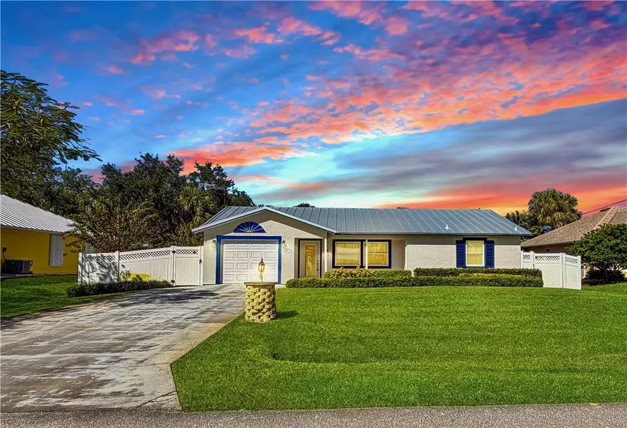 137 Concha DR, Sebastian, FL 32958