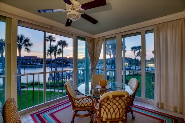 Vero Beach, FL 32963,1903 Bay RD #205