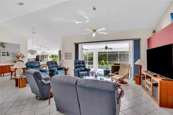 Vero Beach, FL 32960,3865 8th LN