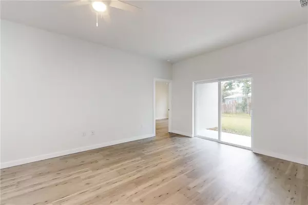 Vero Beach, FL 32967,8685 101st CT