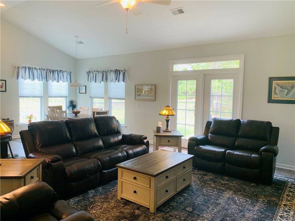 Brunswick, GA 31525,141 Dekan AVE