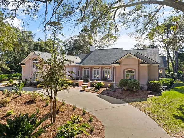 223 Medinah AVE, St Simons Island, GA 31522