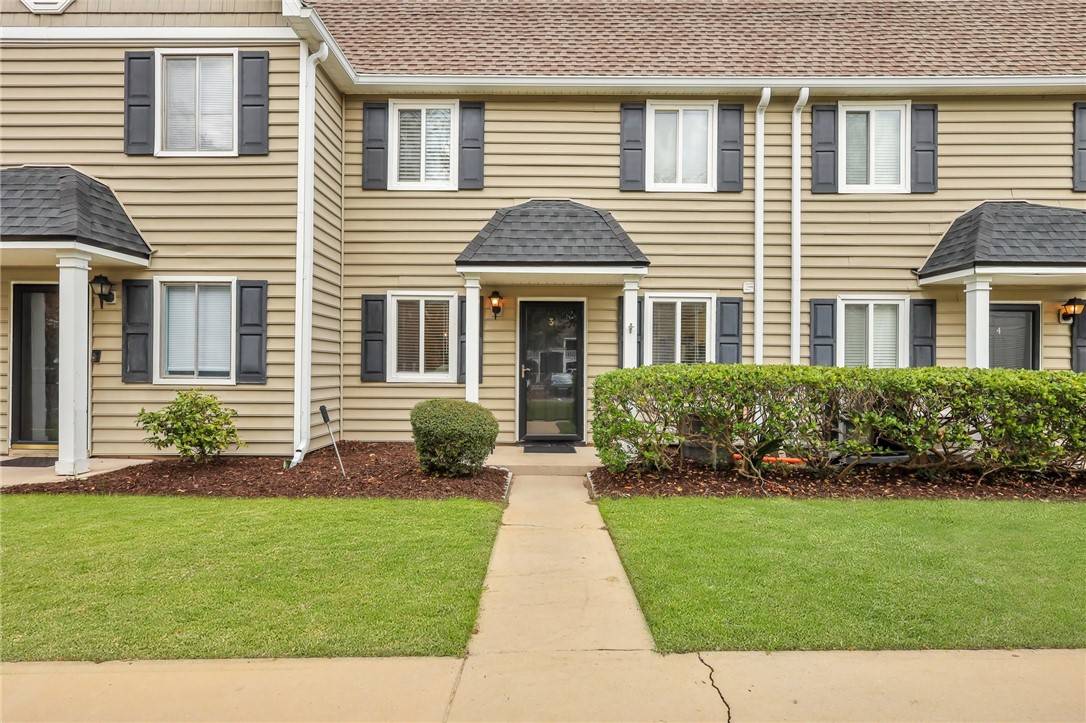 St Simons Island, GA 31522,850 Mallery ST #3U