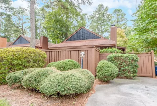 Bluff Pointe Way,  Aiken,  SC 29803