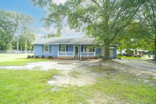 Camelia Street, Barnwell, SC 29812