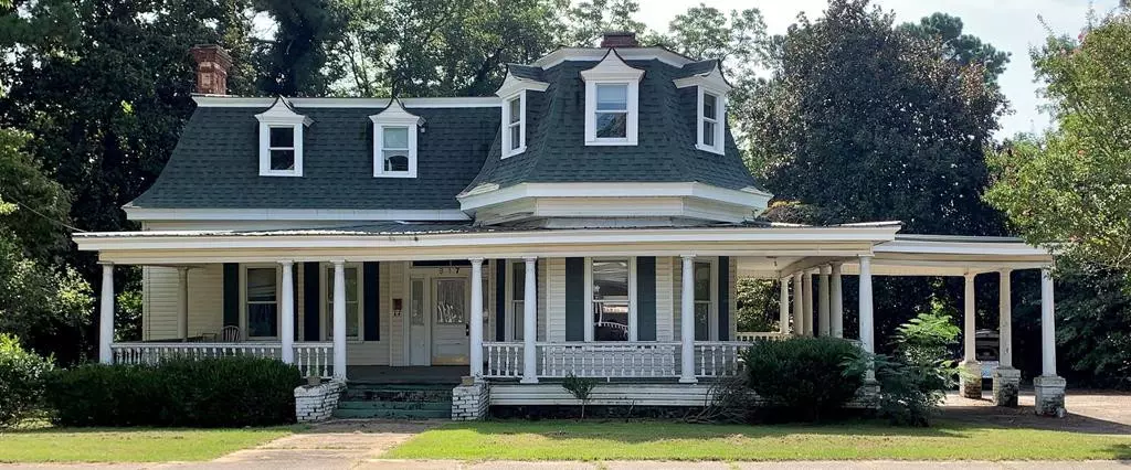 Calhoun Street, Johnston, SC 29832