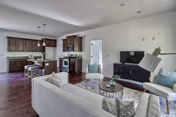 Batesburg-leesville, SC 29070,912 Goldie Road