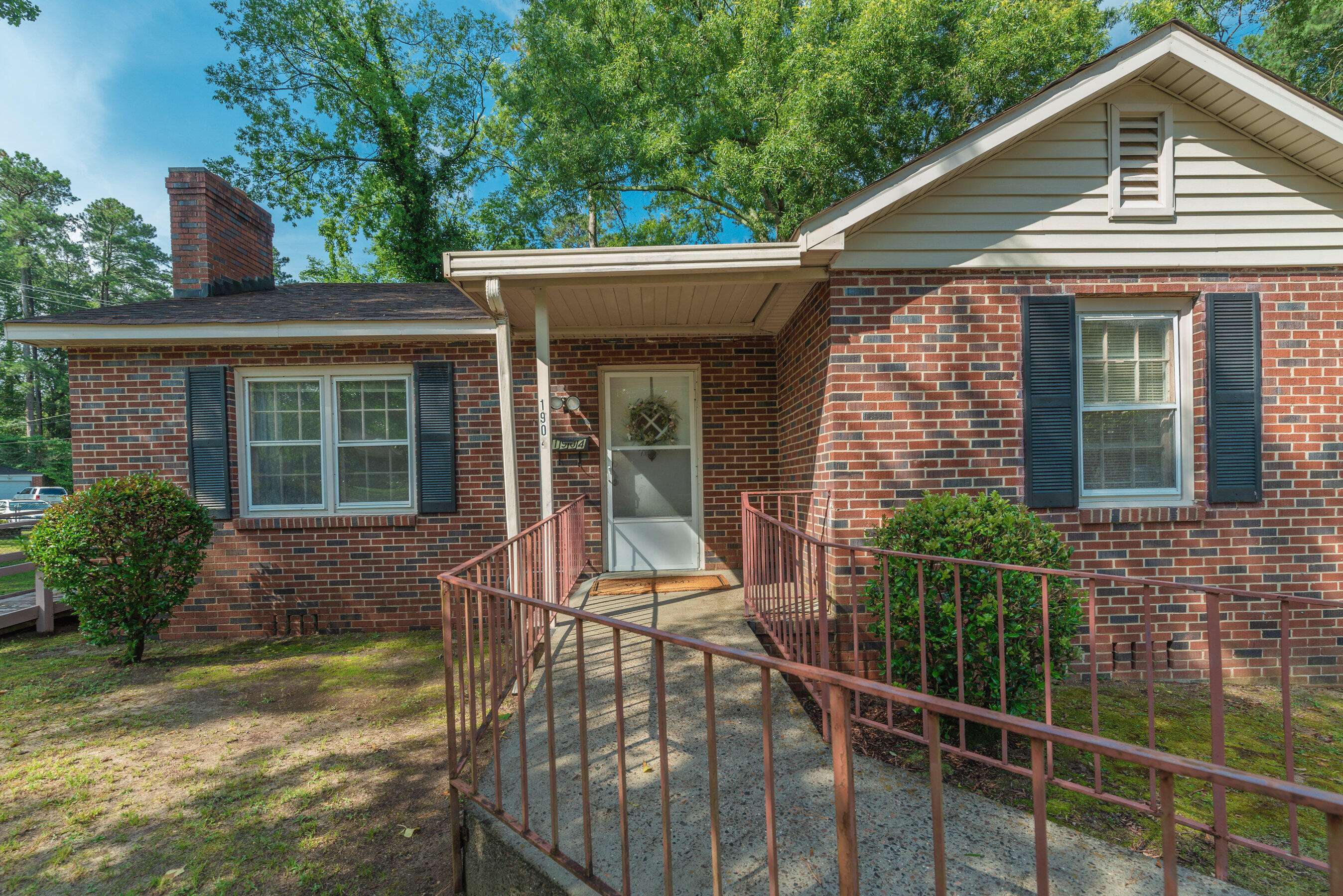 North Augusta, SC 29841,1904 Robin Road