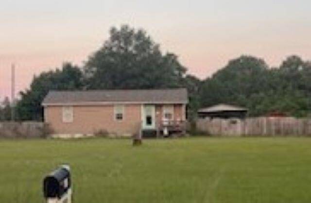 Gaston, SC 29053,253 Hass Lucas Road