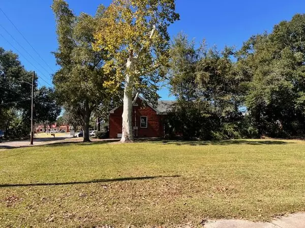 Barnwell, SC 29812,319 Washington Street