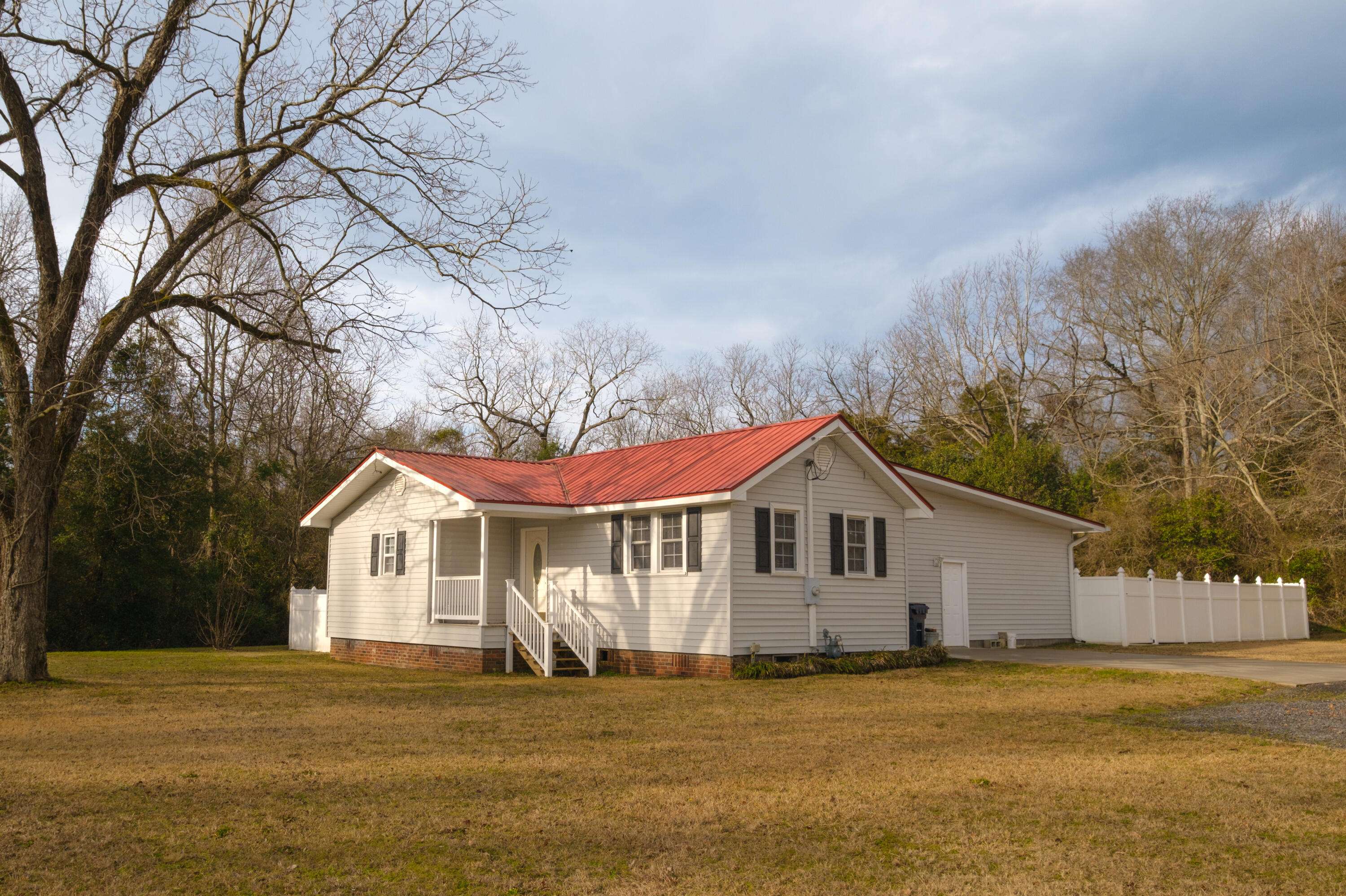 4333 Rosemary Street, Williston, SC 29853