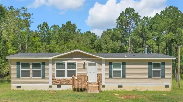 152 Ridgelake Circle, St Matthews, SC 29135