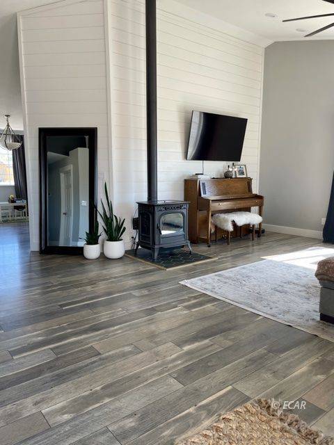 Spring Creek, NV 89815,125 Lawndale DR