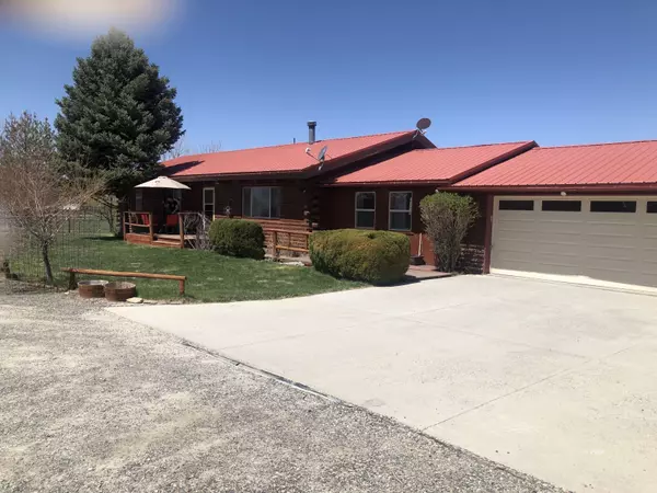 458 Lawndale DR, Spring Creek, NV 89815