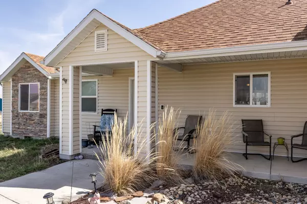 Spring Creek, NV 89815,496 Rawlings DR