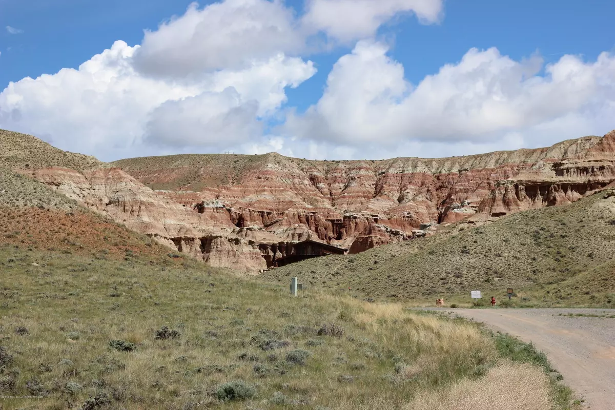 Dubois, WY 82513,32 PAINTED HILLS Drive