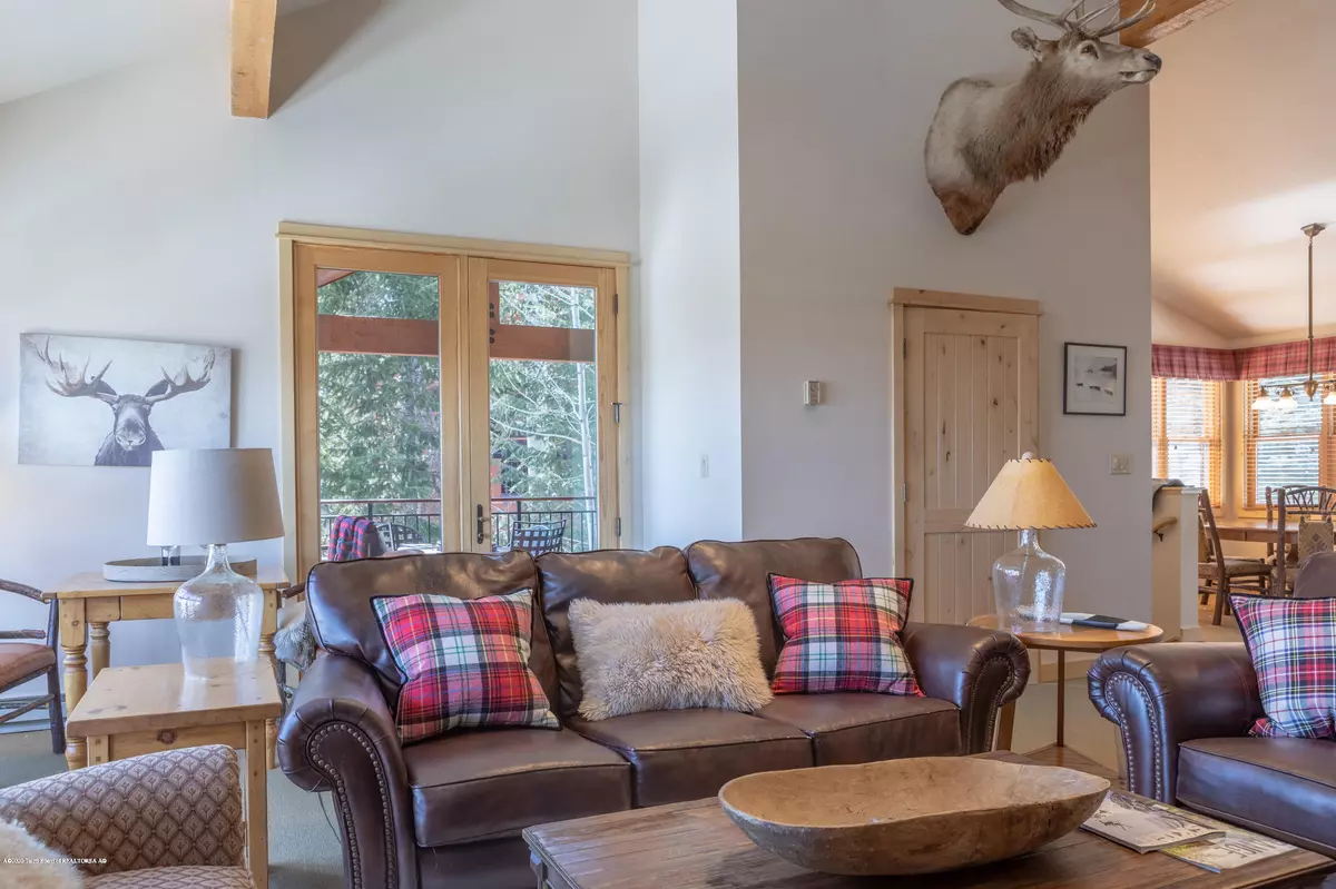 Teton Village, WY 83025,3723 W MICHAEL Drive #35