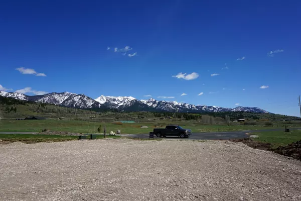 Alpine, WY 83128,40 RIVER TRAIL CIRCLE