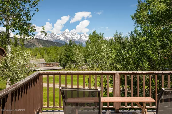 Kelly, WY 83011,6790 HIGHLANDS DRIVE LOOP