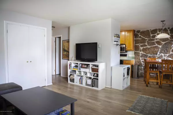 130 E KELLY Avenue #15, Jackson, WY 83001