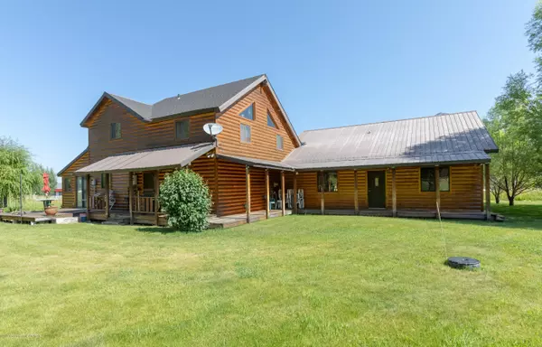 Alpine, WY 83128,308 GREYS RIVER Road