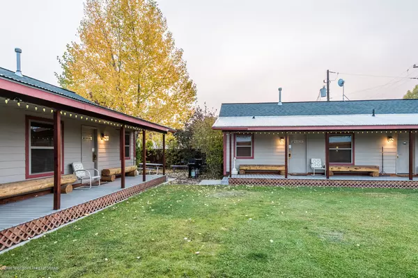 66 N MADISON Avenue, Pinedale, WY 82941