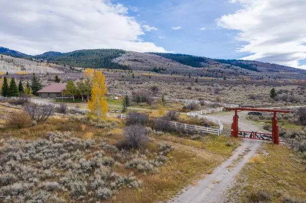 75 PERIMETER Drive, Alta, WY 83414