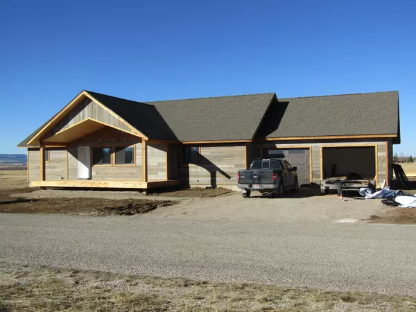 1190 KAYAK Loop, Victor, ID 83455