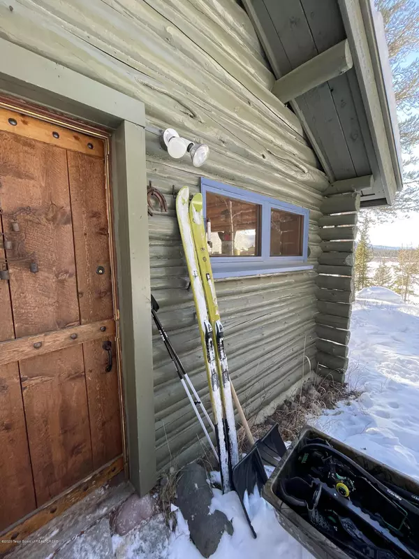 Moran, WY 83013,24270 TURPIN MEADOW LOOP