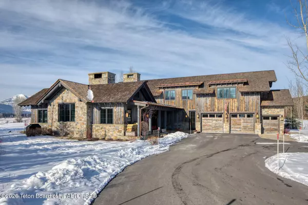 2785 W MARSH HAWK Drive, Jackson, WY 83001