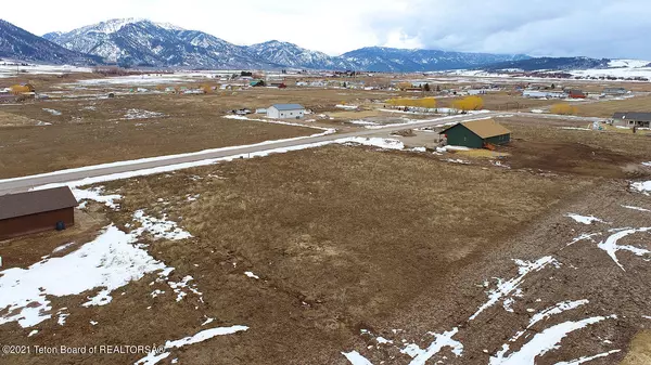 23 EAST CIRCLE DRIVE, Thayne, WY 83127