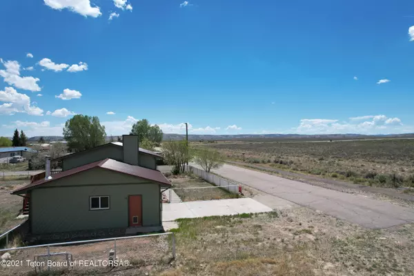Labarge, WY 83123,723 W VALLEY Road