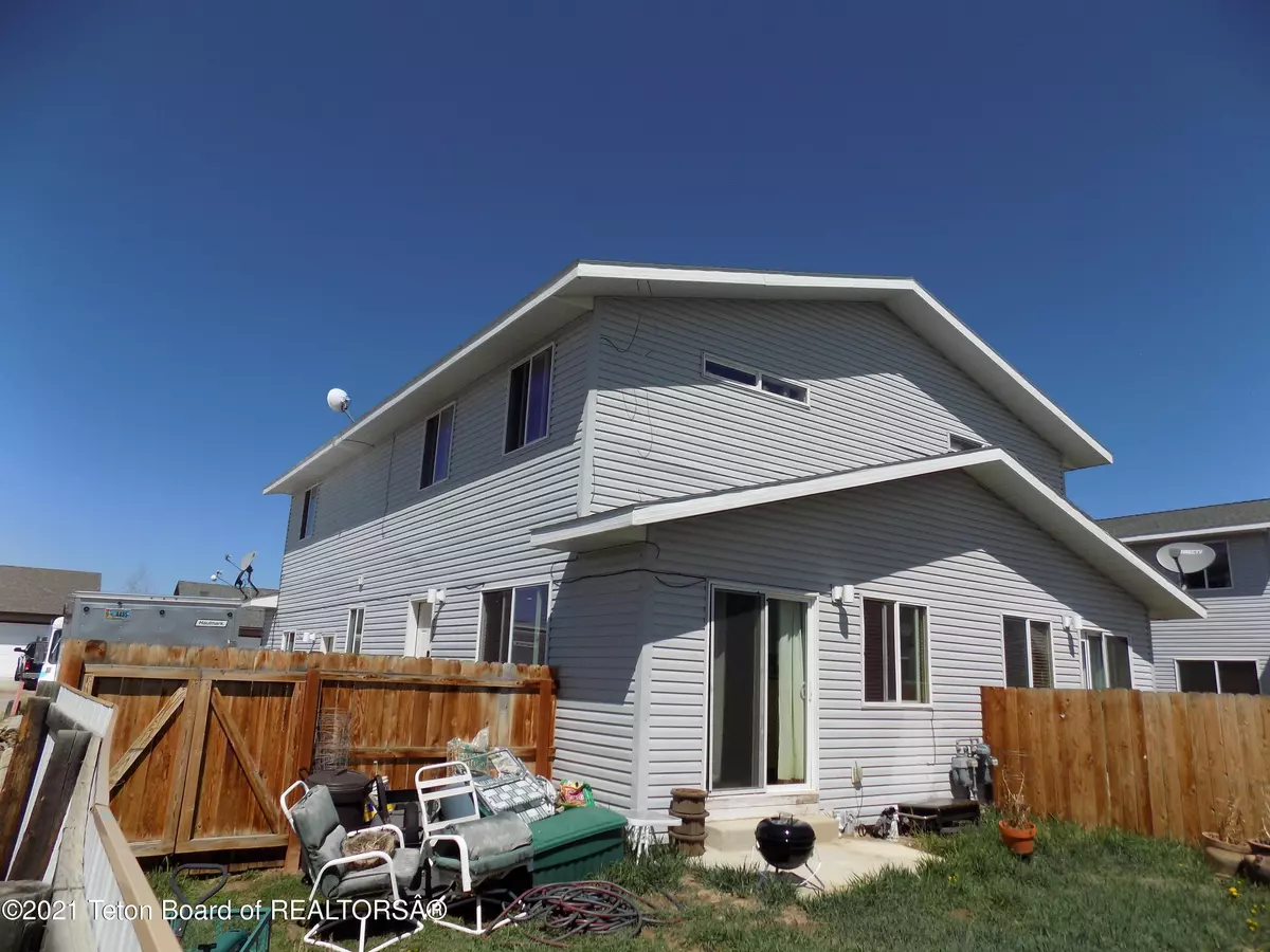 Pinedale, WY 82941,331 COLE Avenue