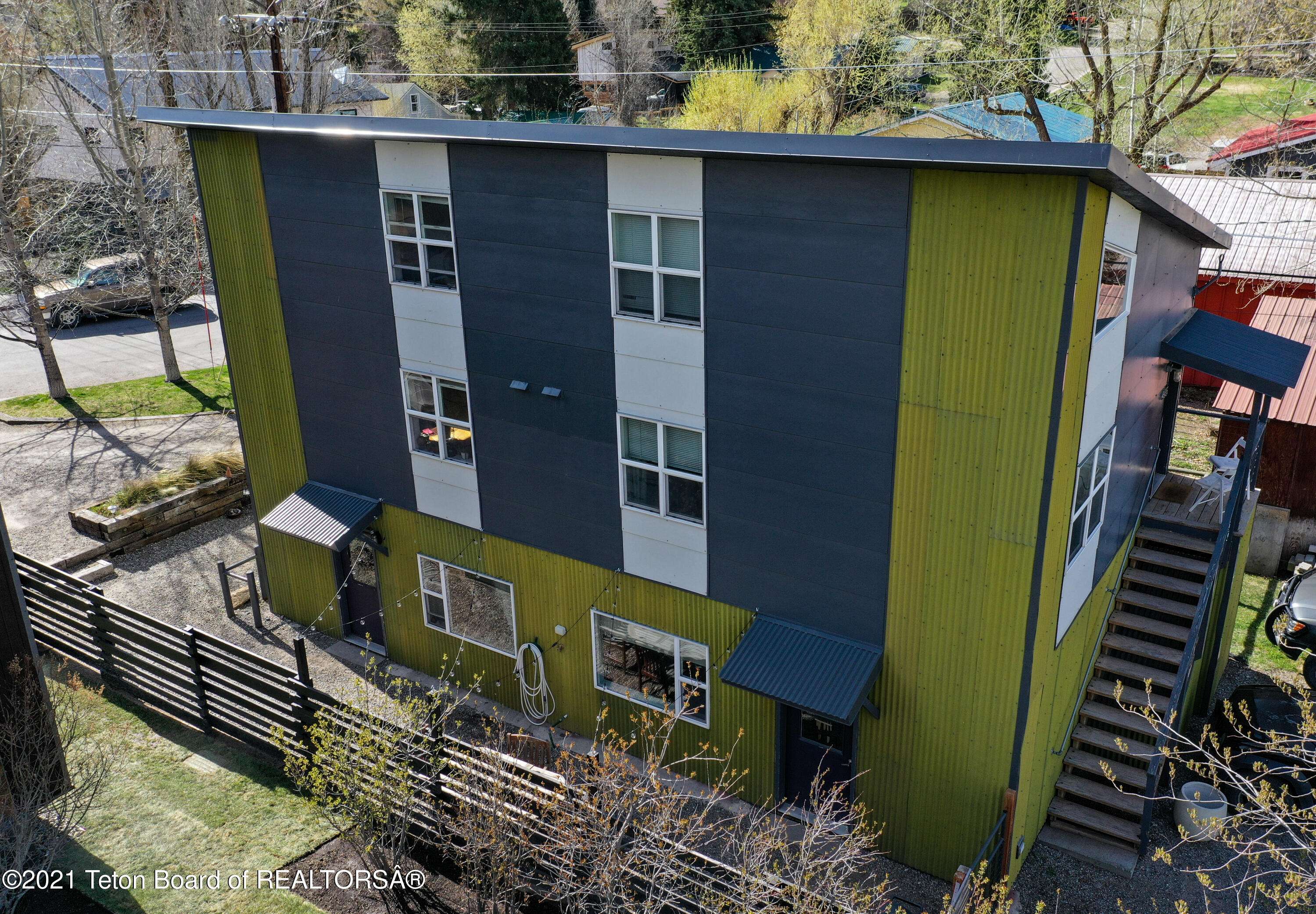 Jackson, WY 83001,663 S MILLWARD Street
