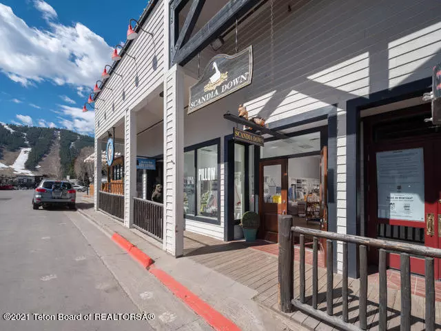 Jackson, WY 83002,165 CENTER Street #3