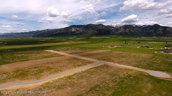 Freedom, WY 83120,3 ROLLING ACRES DRIVE