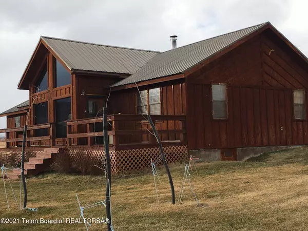 8 MUSTANG Drive, Dubois, WY 82513