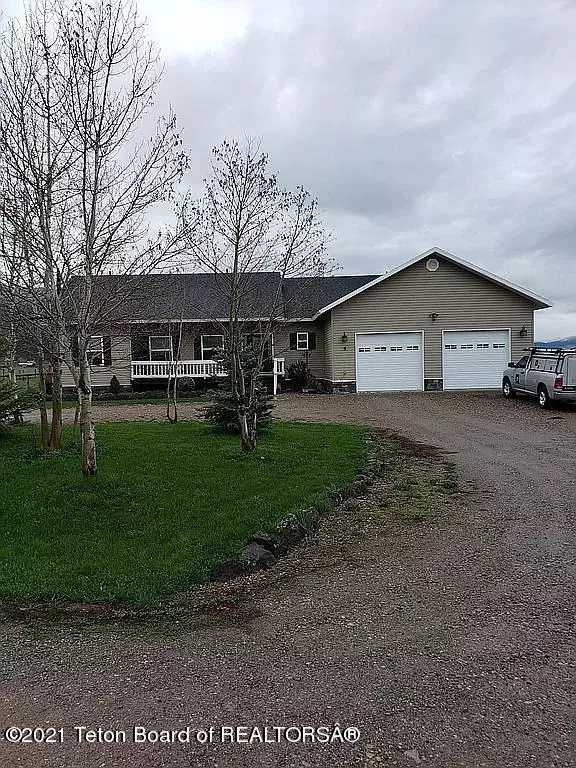 Grover, WY 83122,5 W STRAIGHT & NARROW Drive