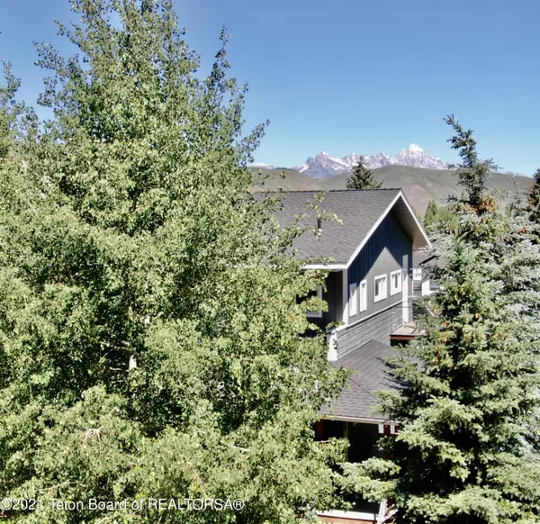 609 E 609 CACHE CREEK DRIVE, Jackson, WY 83001